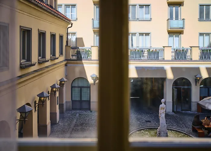 Apartament Mostecka *